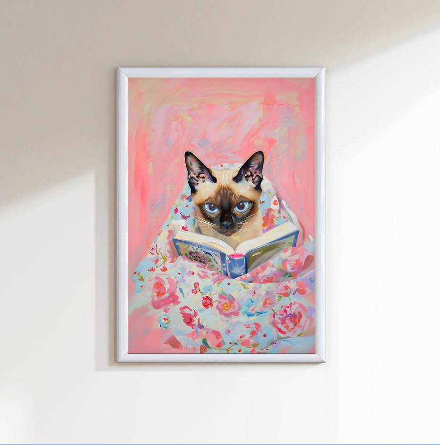 Siamese Cat Leyendo