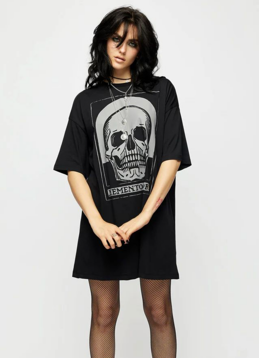 Memento Mori - Playera de manga corta
