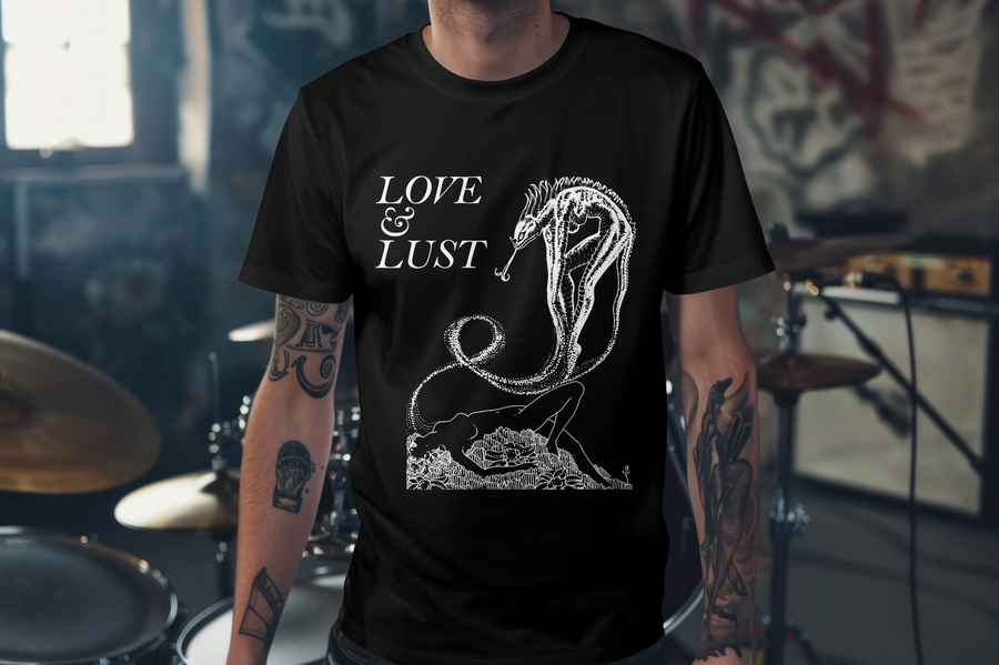 Love and Lust - Playera de manga corta
