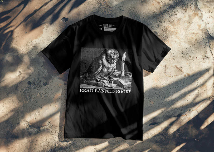Read Banned Books - Playera de manga corta