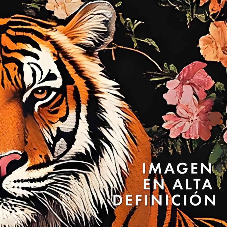 Tigre Romantico Floral en bañera