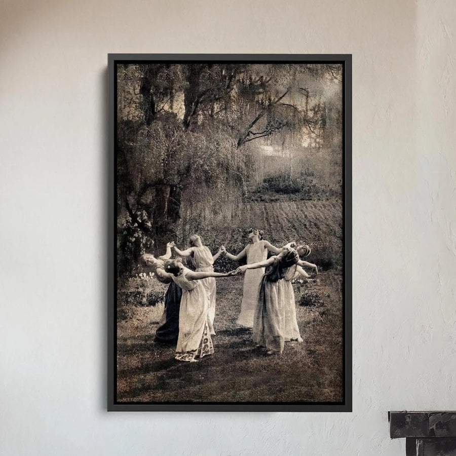 Círculo de Brujas - Fotografía Antigua