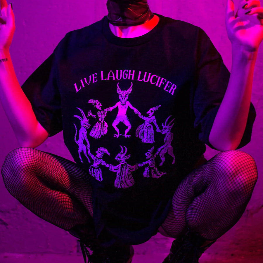 Live Laugh Lucifer - Playera de manga corta